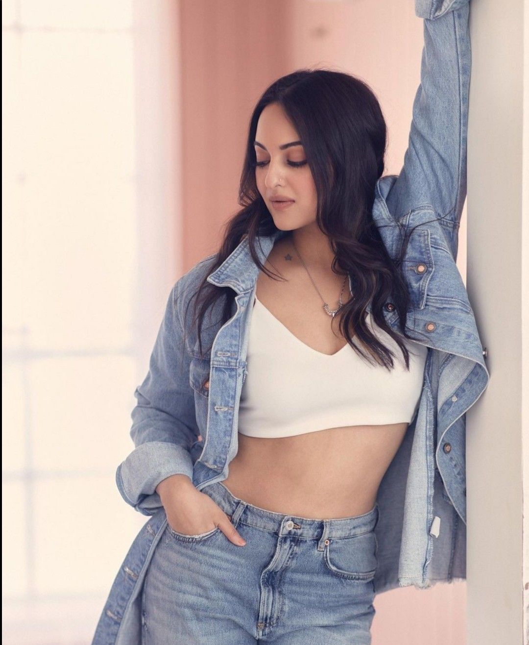 Sonakshi Sinha 94